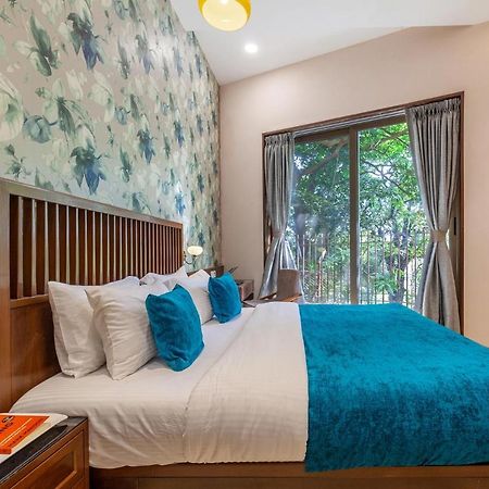 The Blue Horizon By Stayvista - Featuring A Beach-View Villa With A Swimming Pool, Indoor Games, And A Relaxing Balcony آليباغ المظهر الخارجي الصورة